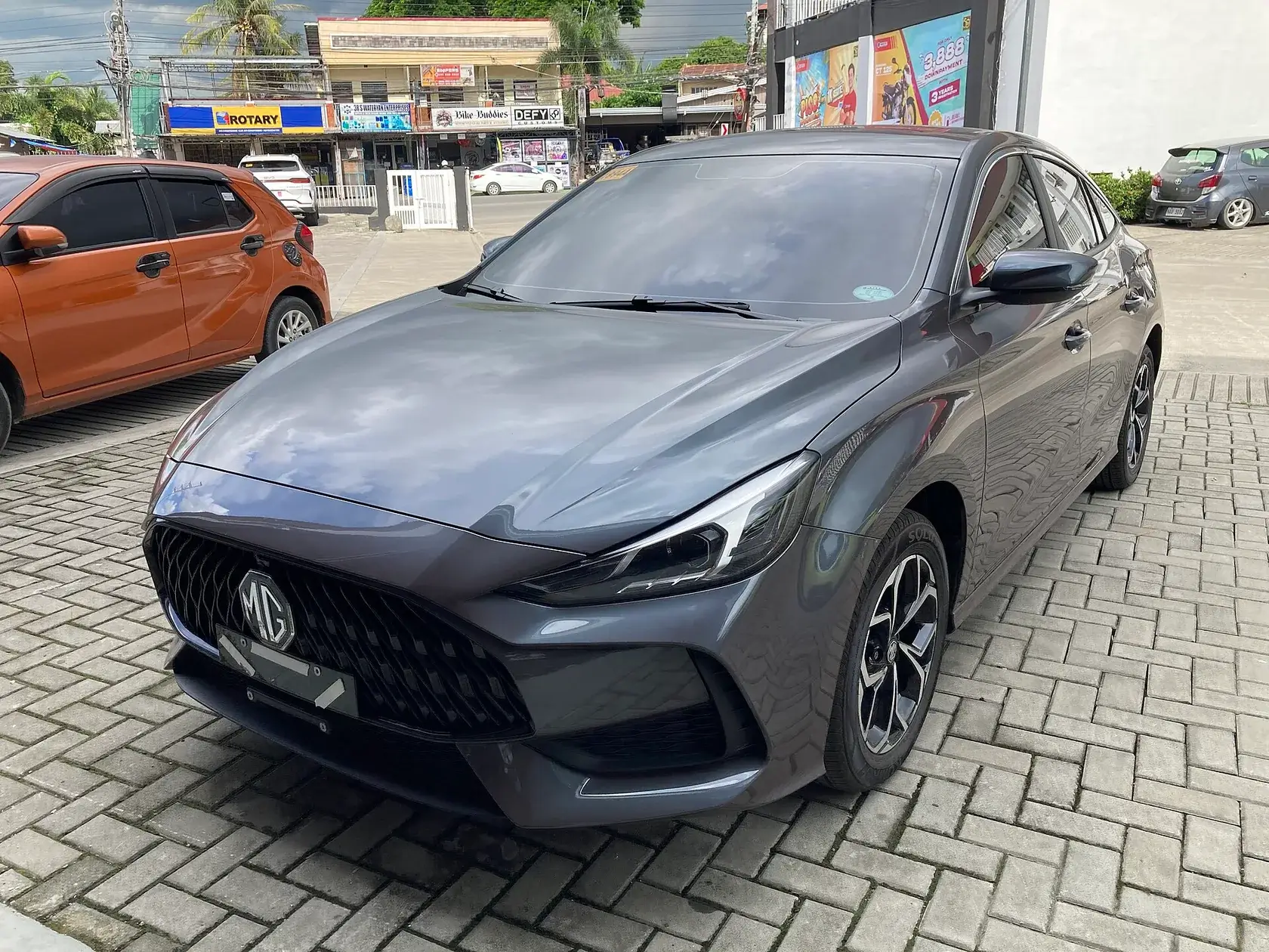 MG5